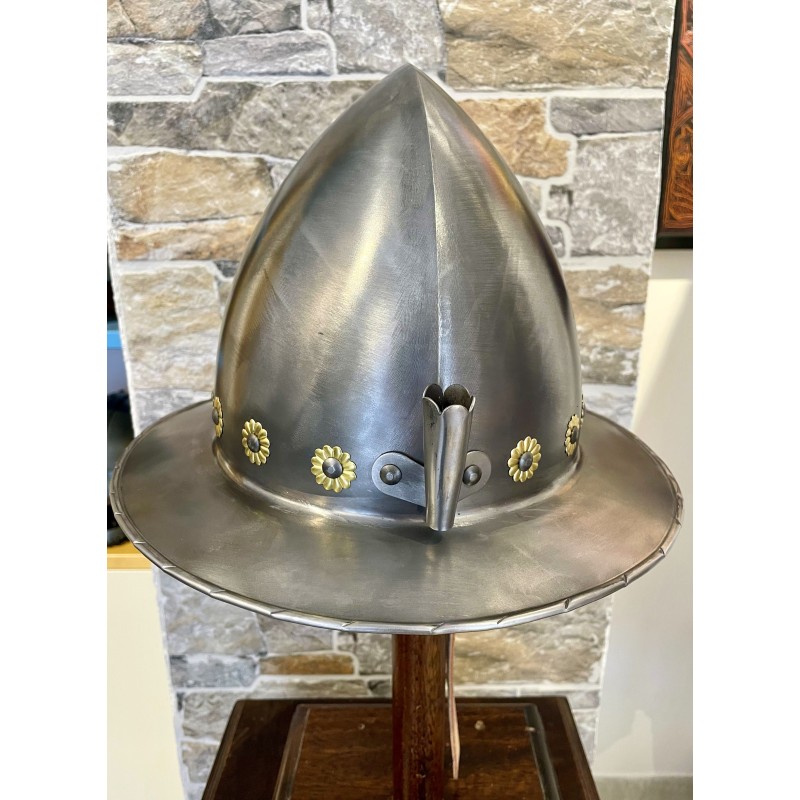Cabasset Casque avec rosettes
