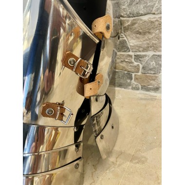 Cuirasse gothique artisanale