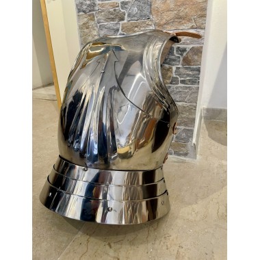 Cuirasse gothique artisanale