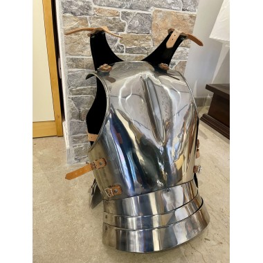 Cuirasse gothique artisanale