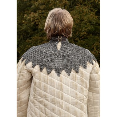 Gorgerin en anneaux plats et rivets ronds