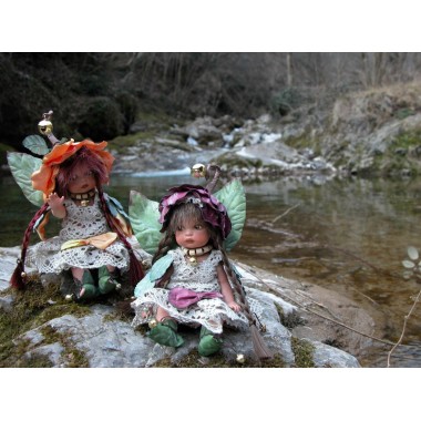 Fée Primrose, Poupée fée en porcelaine de 18 cm