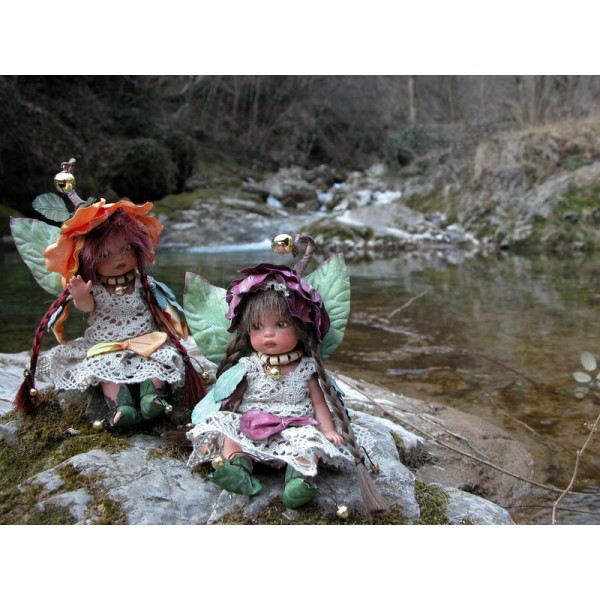 Fée Primrose, Poupée fée en porcelaine de 18 cm