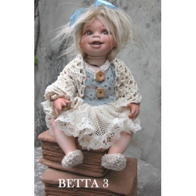 Poupée de Collection - Betta - Hauteur 26 cm