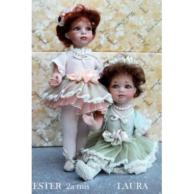 Poupées Porcelaine de Collection Laura