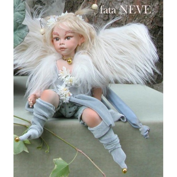 Fée de Neige, Poupée fée en porcelaine de 22/34 cm