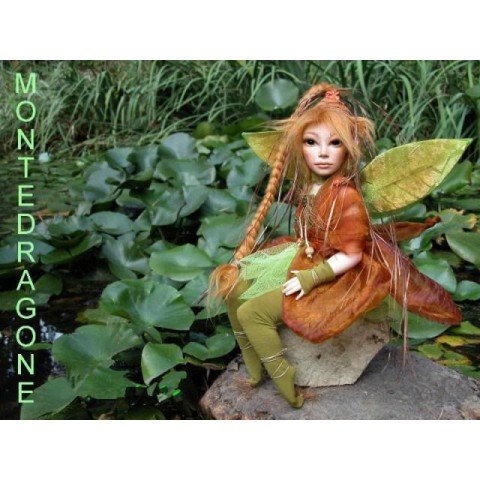 Fée Tagete, Collection de poupée fée en porcelaine 35 cm