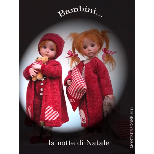 Les enfants à Noel - Poupée à Collectionner - Hauteur 29 cm