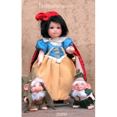 Poupée Porcelaine Blanche-Neige Conte des Fée