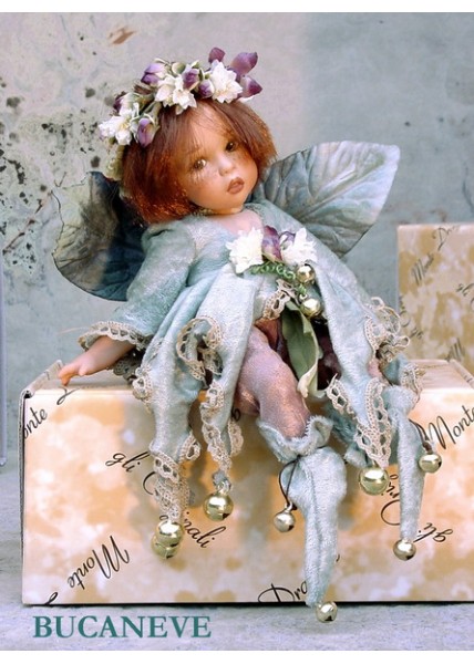Poupée Fée Bucaneve - Poupée fée en porcelaine de 24 cm