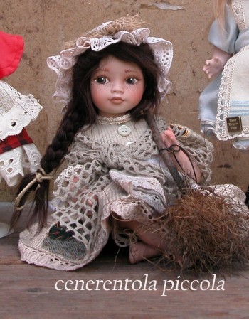 Poupée du conte de fées Cendrillon