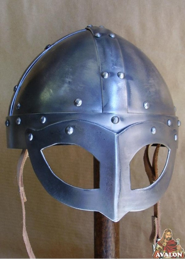 Casque Viking de combat à lunettes