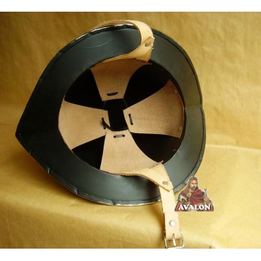 Casque Morion avec rosettes