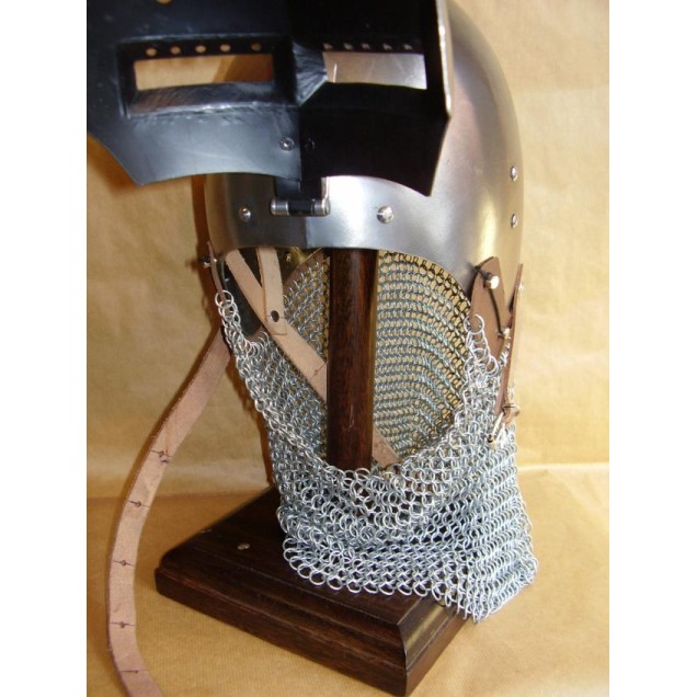 Casque Bassinet Klappvisor - Casque de Combat