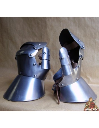 Mitons d'armure médiévaux