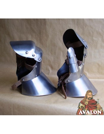Mitons d'armure médiévaux