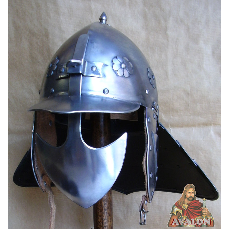 Chapelle de Fer - Casque Médiéval