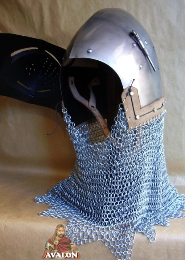 Casque Bassinet Médiéval à bec