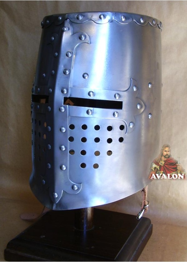 Heaume templier - Casques de Combat