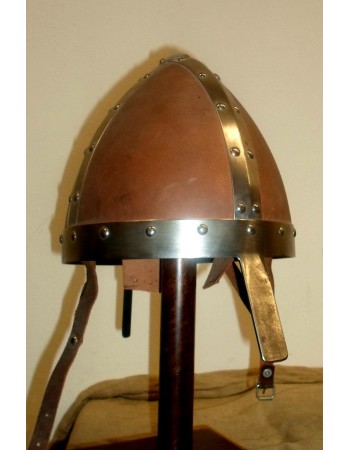 Casque Normand Conique