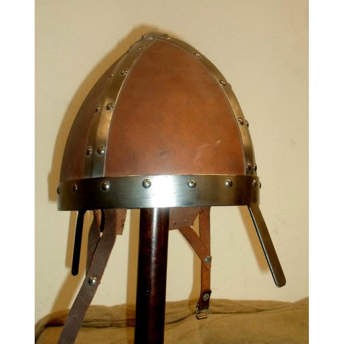 Casque Normand Conique