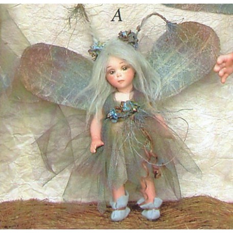 Fée Papillon de Nuit - Poupée Porcelaine Collection