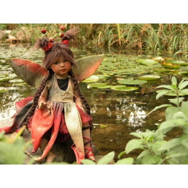 Fée étang, Poupée fée en porcelaine de 36 cm