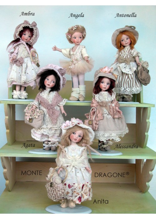 Poupée Porcelaine de Collection: 21 cm