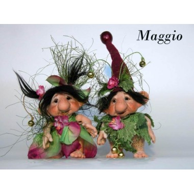 Poupée Porcelaine Elfe, Trugg des mois