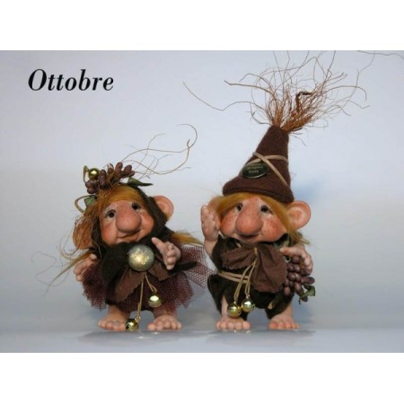 Poupée Porcelaine Elfe, Trugg des mois