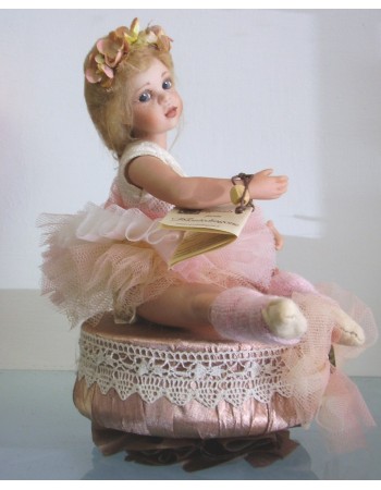 Poupée Porcelaine, Luisa ballerine avec Carillon
