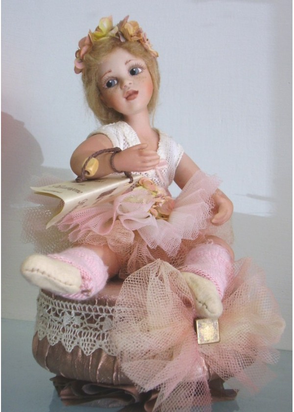 Poupée Porcelaine, Luisa ballerine avec Carillon
