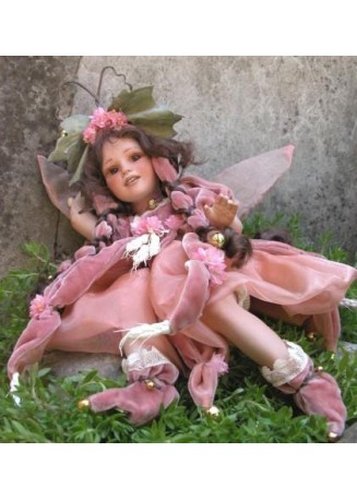 Fée Peonia, Poupée fée en porcelaine de 36 cm
