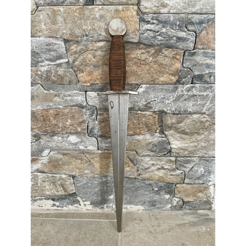 Dague de combat médiévale SK-A