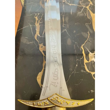 Dard de Frodon avec fourreau