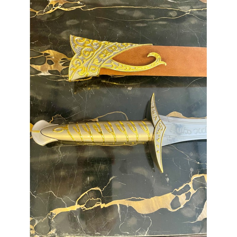 Dard de Frodon avec fourreau