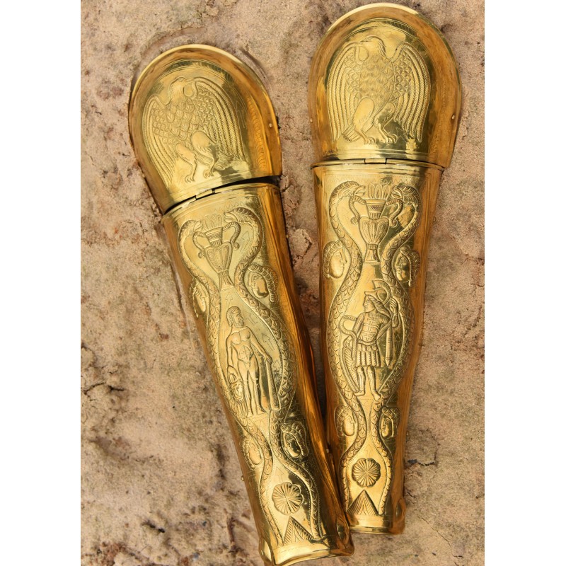 Grèves de la garde prétorienne en laiton estampé, paire