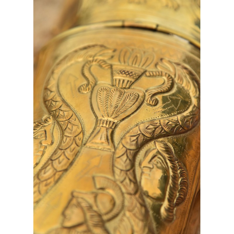 Grèves de la garde prétorienne en laiton estampé, paire